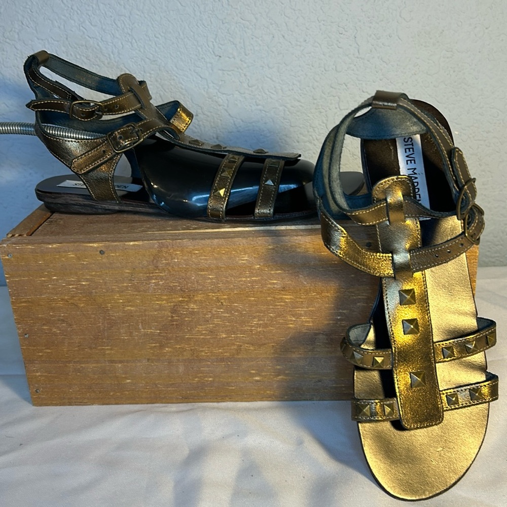 Steve Madden leather gladiator sandals